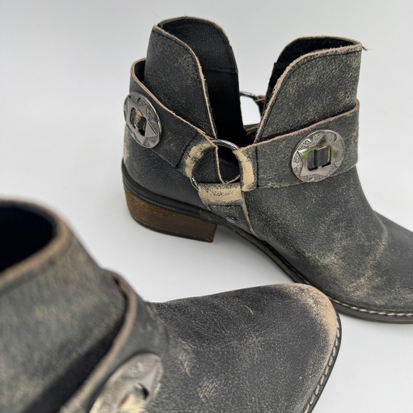 Chinese Laundry‎ Ankle Boots Women 7.5 Western Buckle Accent Distressed - Picture 3 of 11